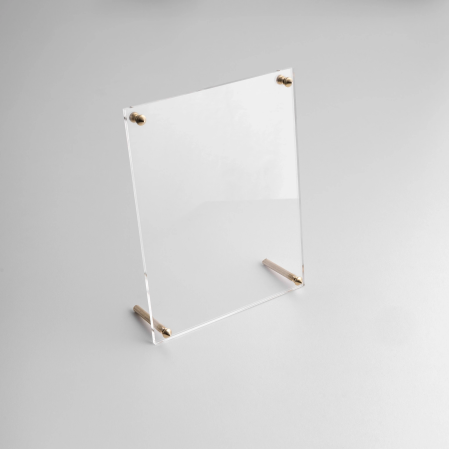 Orive Pirinç Ayaklı Pleksi Fotoğraf Çerçevesi 20x26 cm - 2