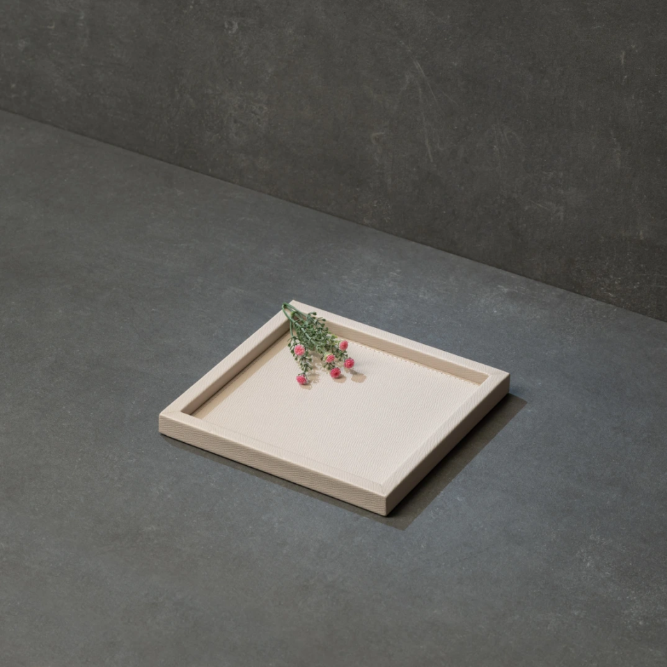 Rita Dekoratif Deri Tepsi Krem 22x22x2,5 cm - 2