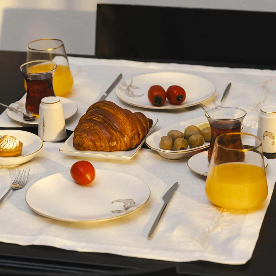 Lyra Gold Çay Tabağı - 4