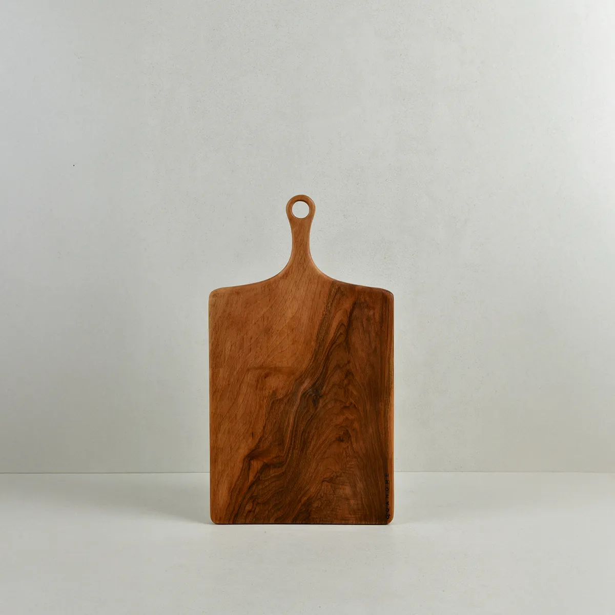 Ira Ceviz Ahşap Kesme & Sunum Tahtası 44x25x1.8 cm - 1