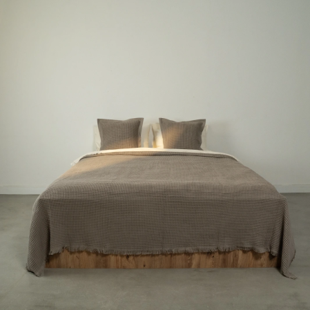 Terra Petek Dokulu Çift Kişilik Yatak Örtüsü Vizon 220x240 cm 